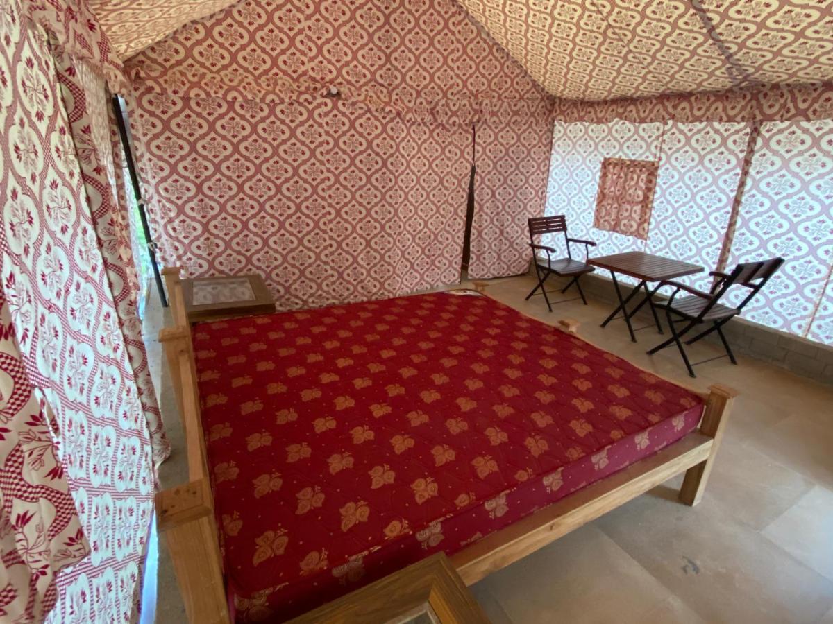 Grass Field Valley Resort Jaipur Exteriör bild