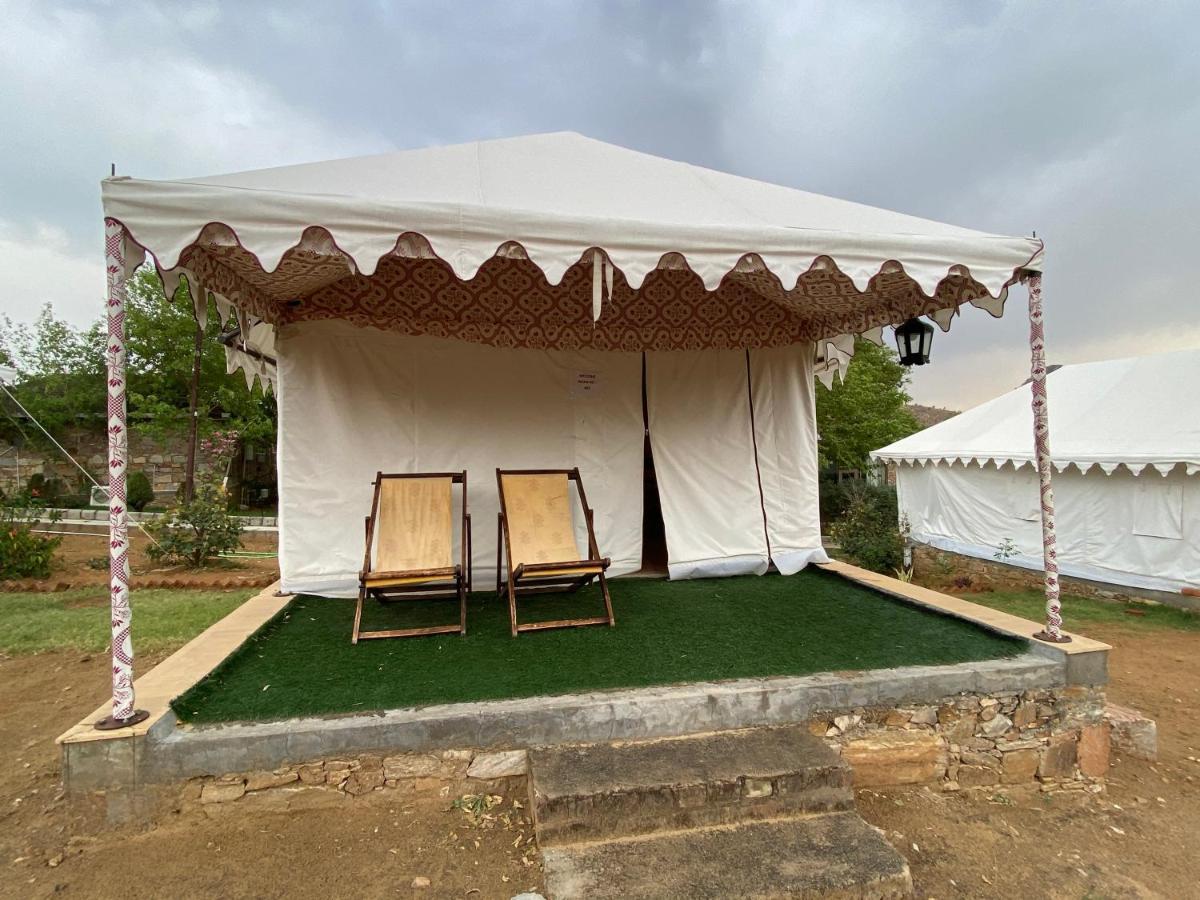 Grass Field Valley Resort Jaipur Exteriör bild